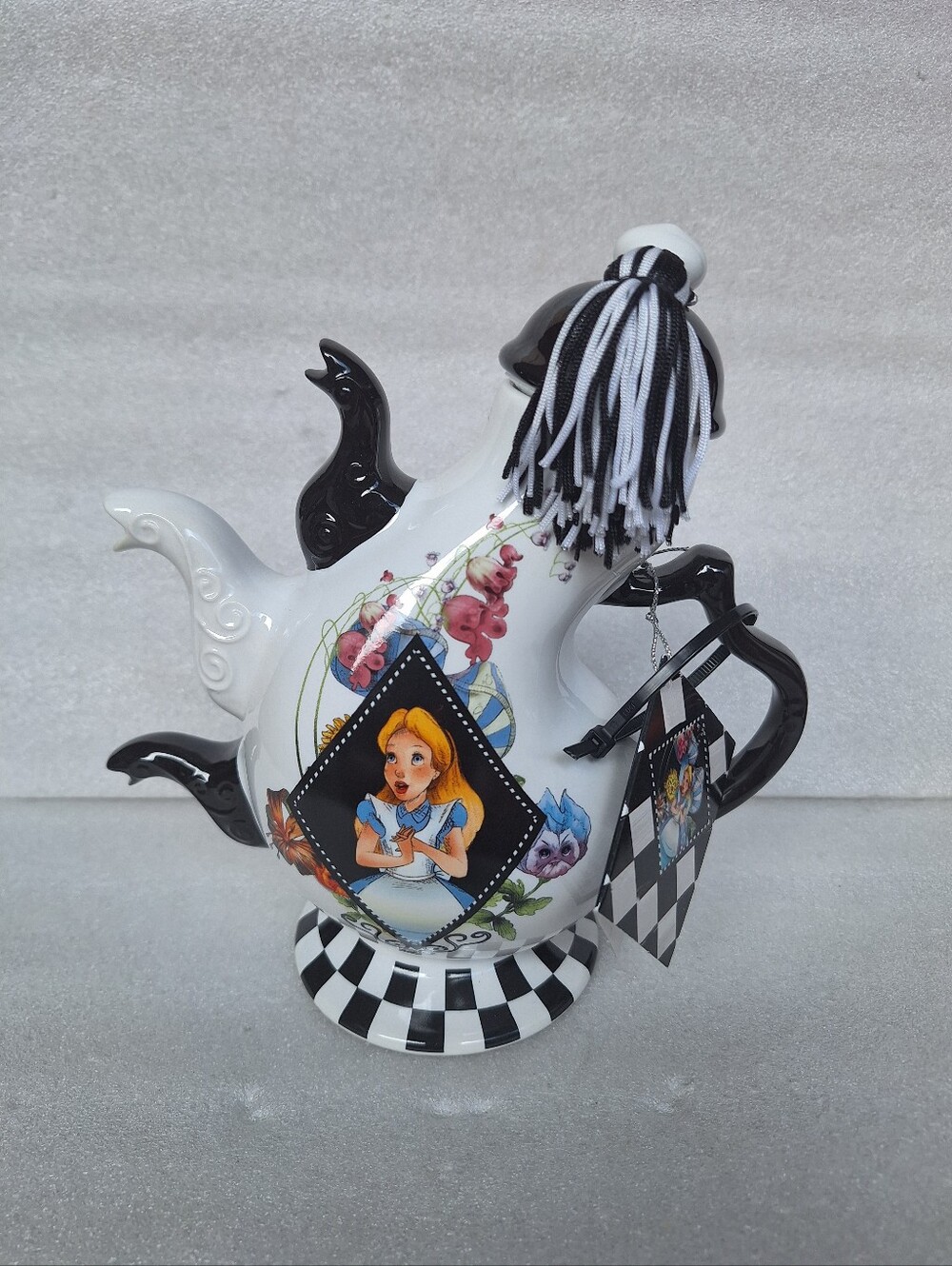 RARE Disney Parks Alice in Wonderland Mad Tea Party Three Spout Teapot NWT
